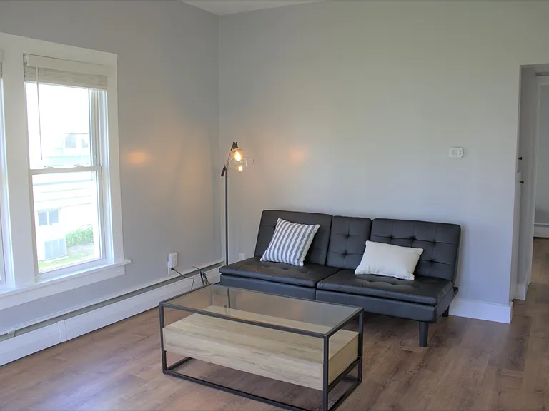 510 McDonald St #2 — Photo 2