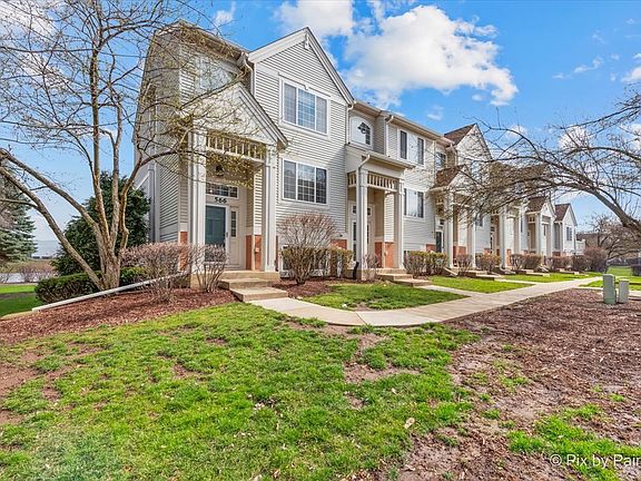 3rd image of 566 New Haven Dr