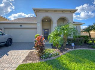 1577 Feather Grass Loop, Lutz, FL 33558