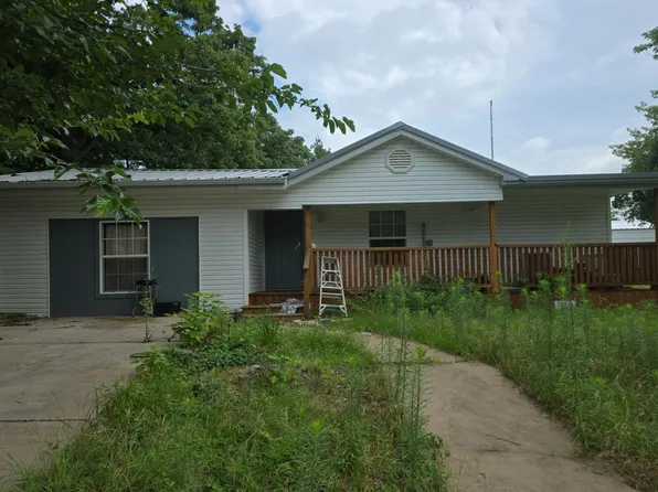 94 Stanolind St, Healdton, OK 73438
