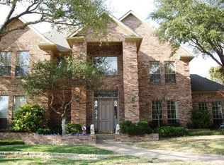 5715 Moss Creek Ct, Dallas, TX 75252
