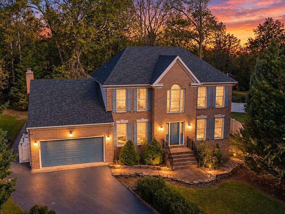 1st image of 109 Chesapeake Cv