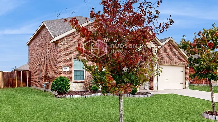 218 Thoroughbred St — Photo 5