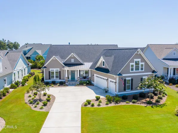 53 Anchors Away Road, Hampstead, NC 28443
