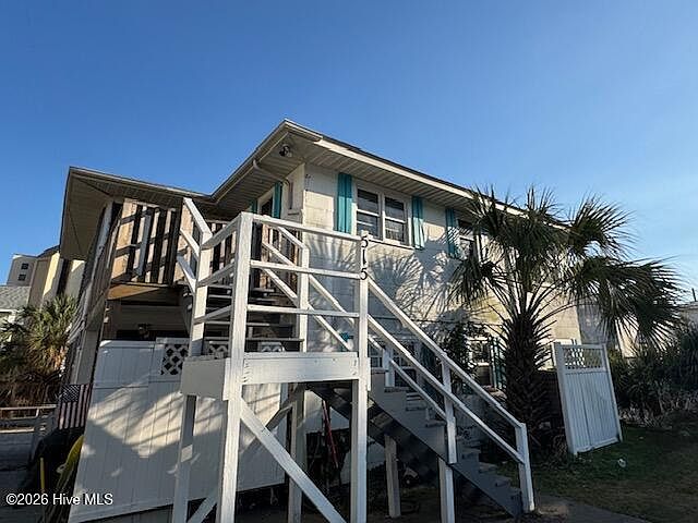 1st image of 515 Hillside Drive S