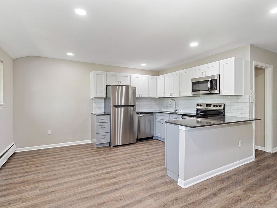 Entertainer Kitchen