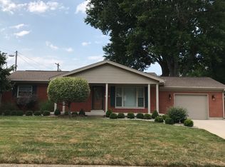 1811 N Larkspur Dr, Jeffersonville, IN 47130