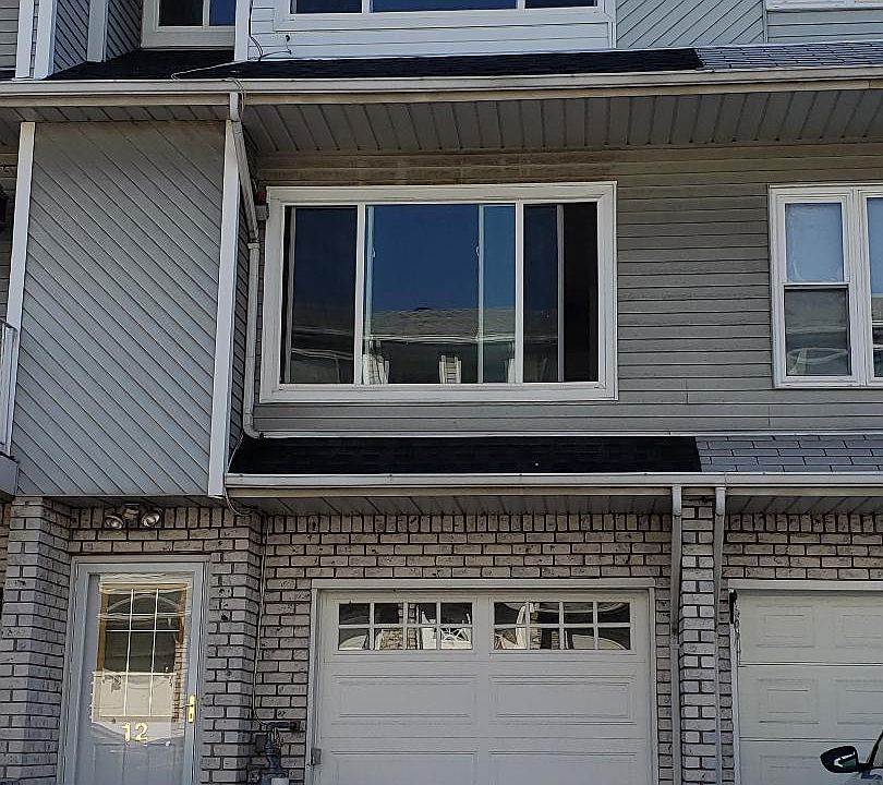 1st image of 12 Vogel Ln
