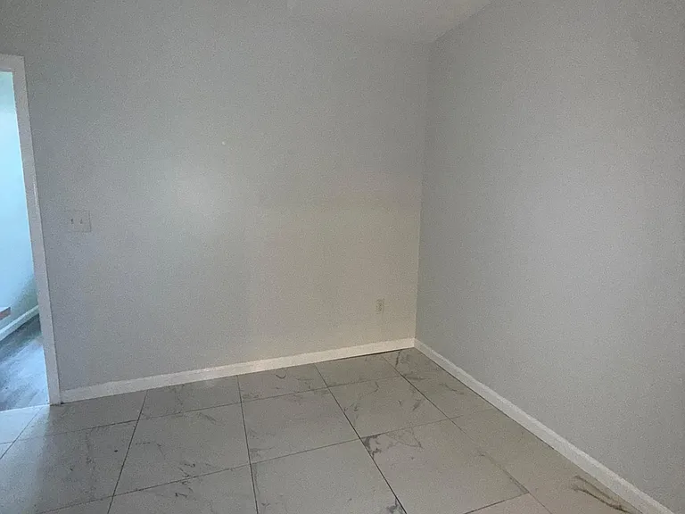 410 N 5th St #104 — Photo 1