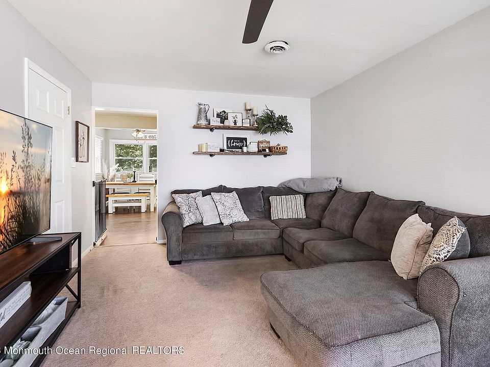 38 Mediterranean Ct Barnegat, NJ, 08005 Apartments for Rent Zillow