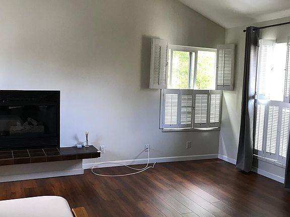 3rd image of 661 Almond Ave #C