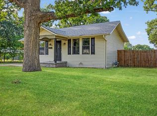1310 W Laurel St, Sherman, TX 75092