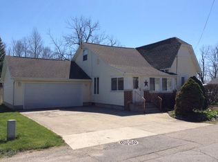 201 Young St, Ossian, IN 46777