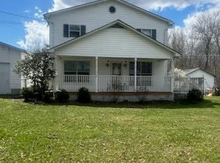 145 Woodlawn Dr, Coal City, WV 25823