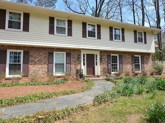 2nd image of 2641 Flair Knoll Dr