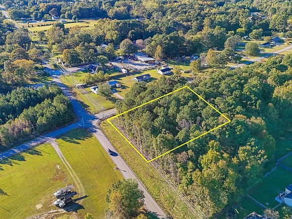 2nd image of LOT .9 E Byrd Rd