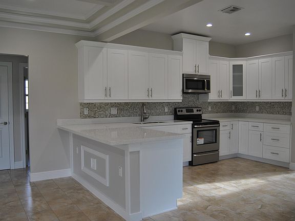2nd image of 4481 SW Hagaplan