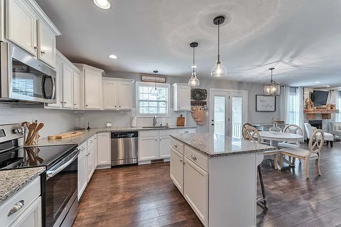 3749 Windhaven Dr — Photo 22