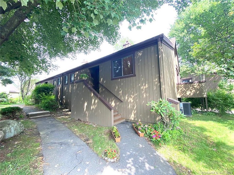 Oronoque Village 141 Bolbone Ln Stratford CT Zillow