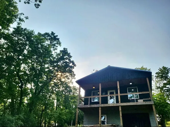 445 Foley Ridge Rd, Stuart, VA 24171