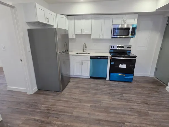 733 Hobart Pl NW #5, Washington, DC 20001