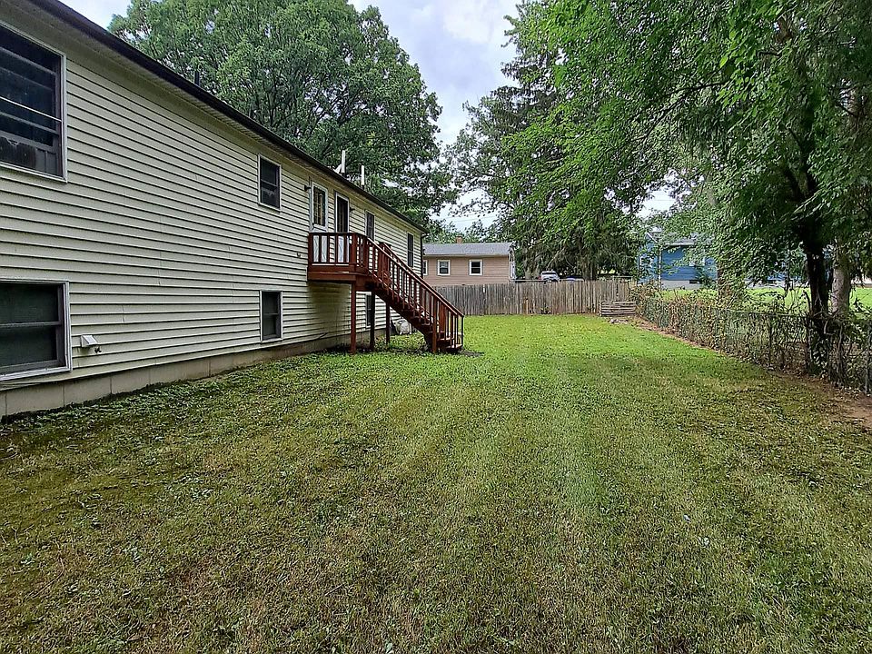 2nd image of 83 Albert Ave