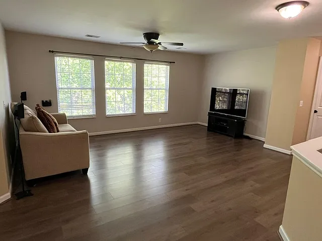 1314 Tilton Dr — Photo 27