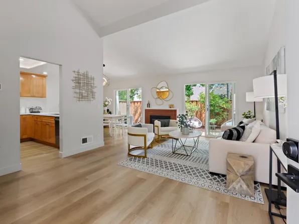 20103 Northcrest Sq, Cupertino, CA 95014