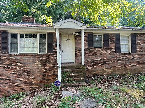 2nd image of 3260 Robinhood Rd
