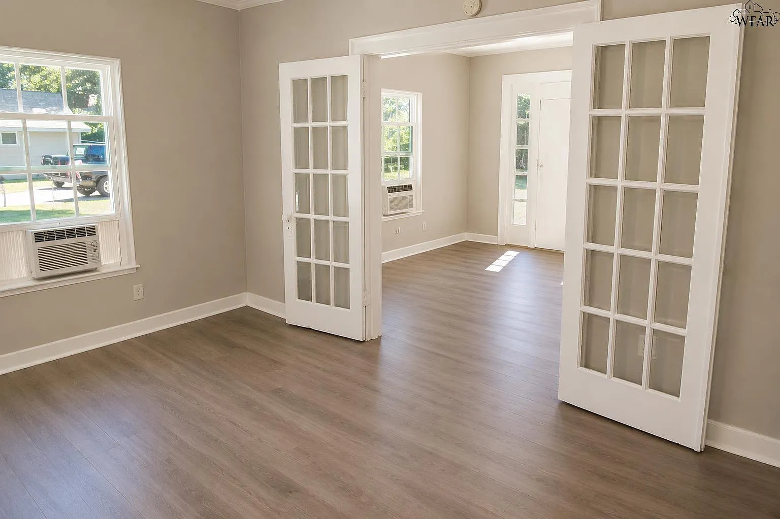 1 bed, 1.0 bath, 756 sqft, $1,100 — Photo 2