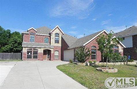 1st image of 7217 Parkwood Dr