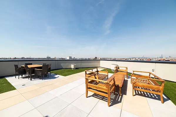 Rented by Key City Capital Inc | media 84