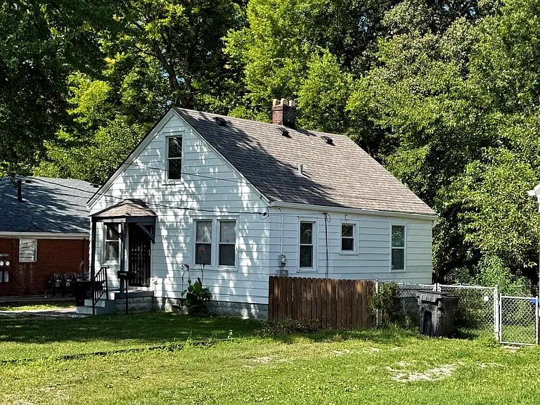 4406 S 1st St — Photo 14