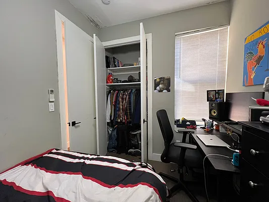 Rented by Pear NYC LLC | media 43