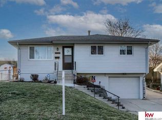 4876 S 143rd St, Omaha, NE 68137