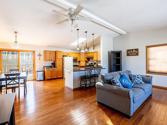 5th image of 895 WATERWORKS ROAD