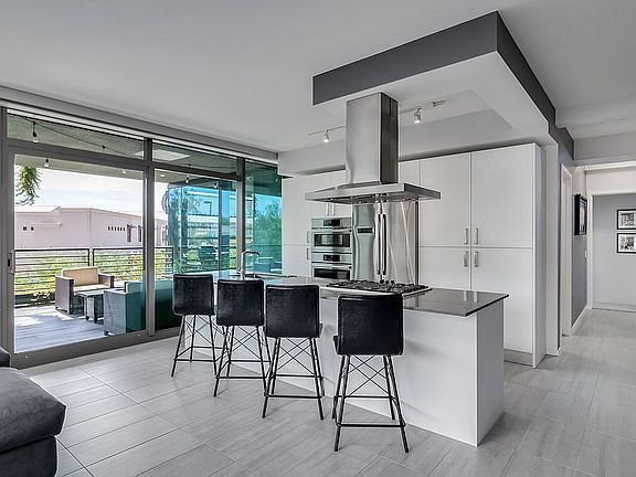 3rd image of 7120 E Kierland Blvd #207