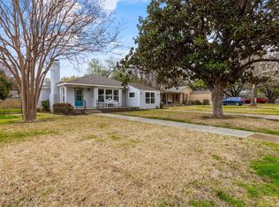 6329 Locke Ave, Fort Worth, TX 76116