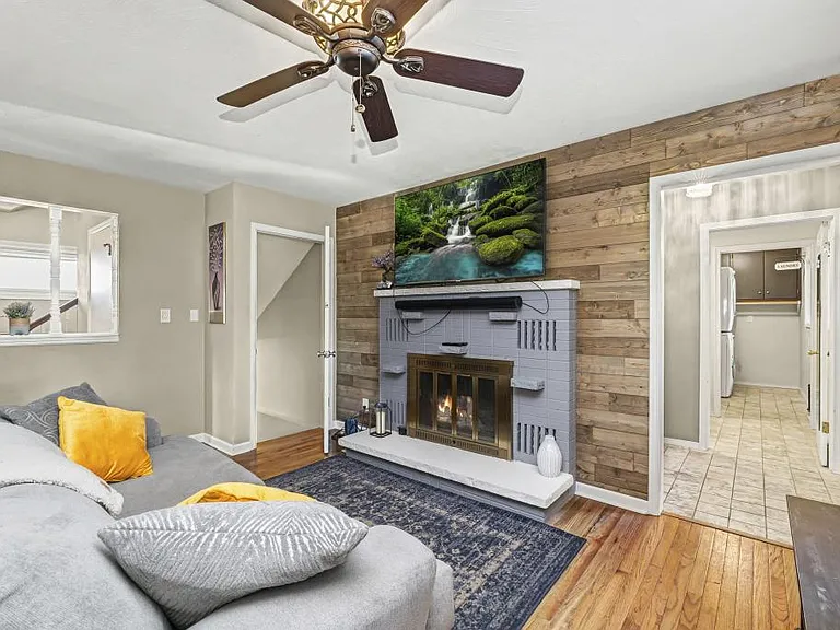 19 Dale Pl — Photo 7