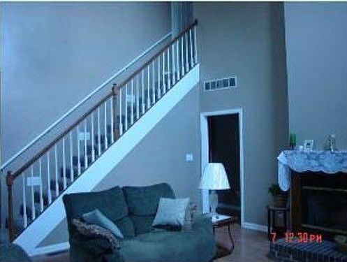 3rd image of 1172 Mill Brook Cir