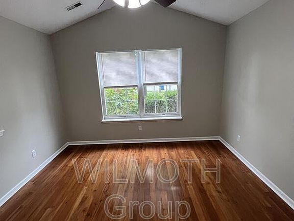 4th image of 10765 Park Vista Ct