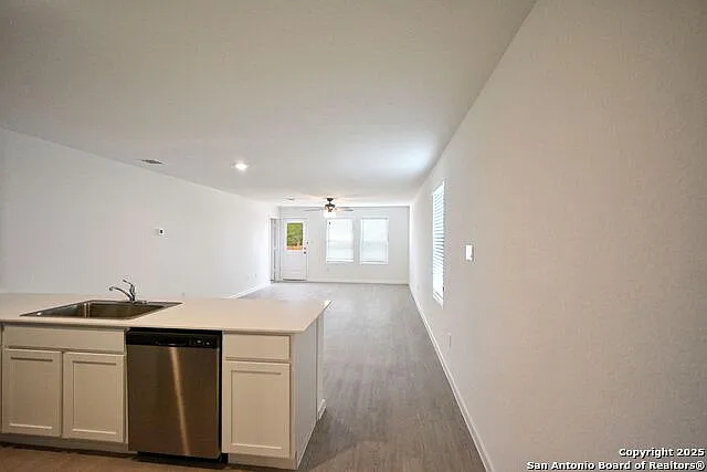 446 Paxton Blvd — Photo 3