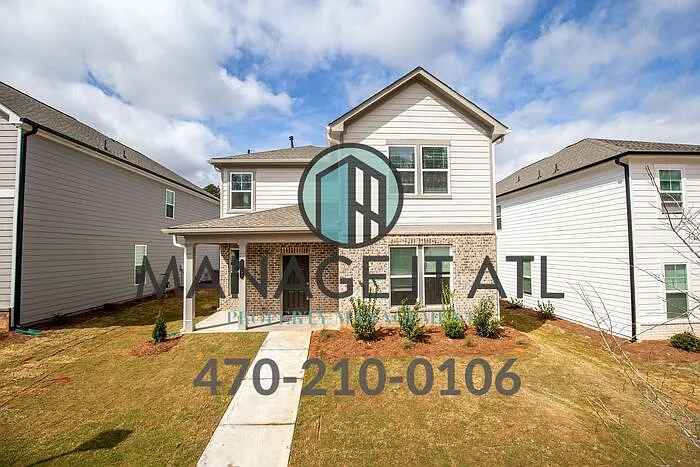3 bed, 2.5 bath, 2300 sqft, $2,199 — Photo 1