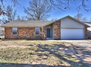 2006 S Bixby St, Sapulpa, OK 74066