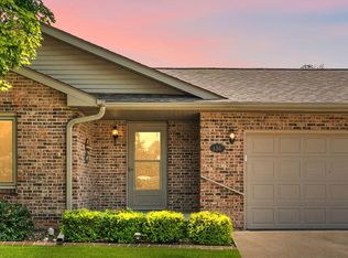 136 Regency Pkwy, La Porte, IN