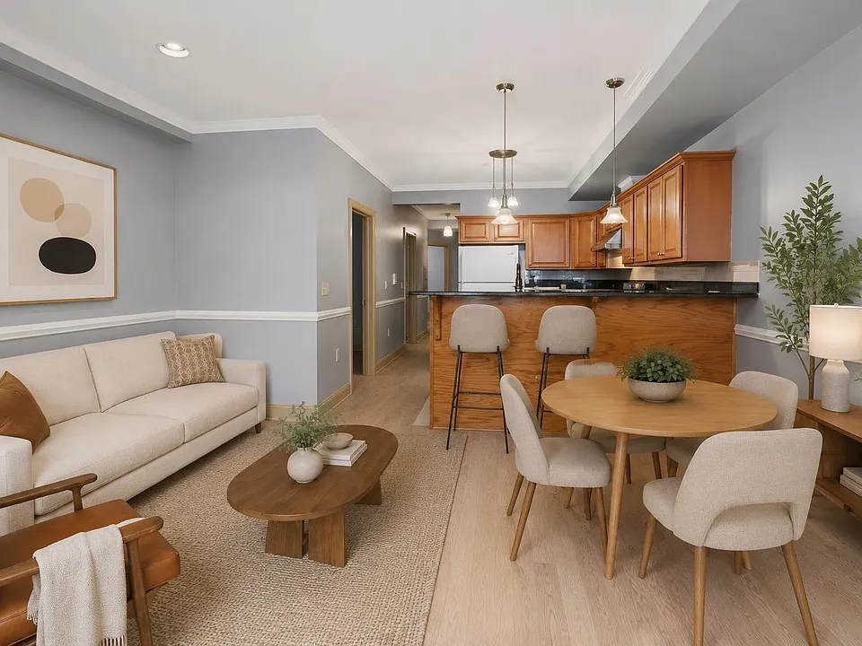 21 Saint Pauls Ave #1