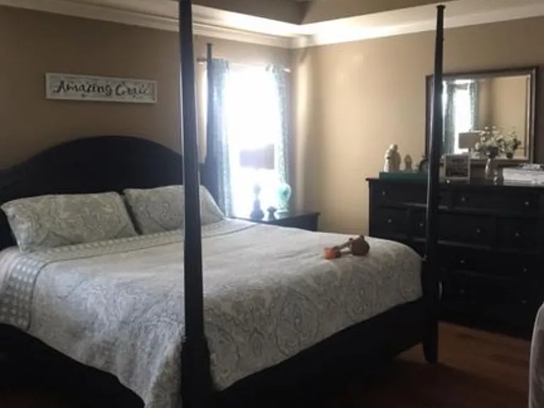 2555 N Trafalger Dr — Photo 10