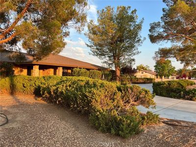 13889 Rincon Rd, Apple Valley, CA, 92307