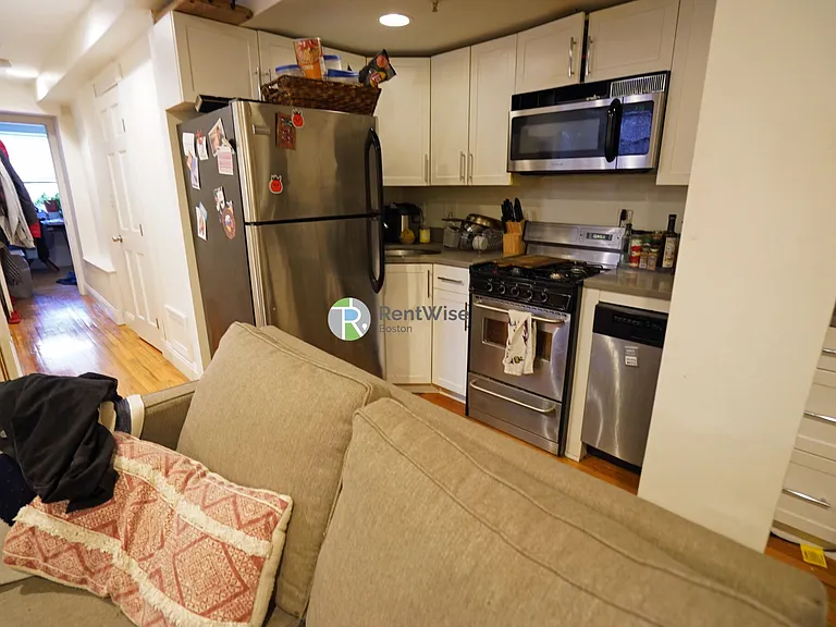 10 Brainerd Rd #14 — Photo 29