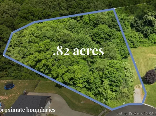8278 Crimson Creek Court, Georgetown, IN 47122